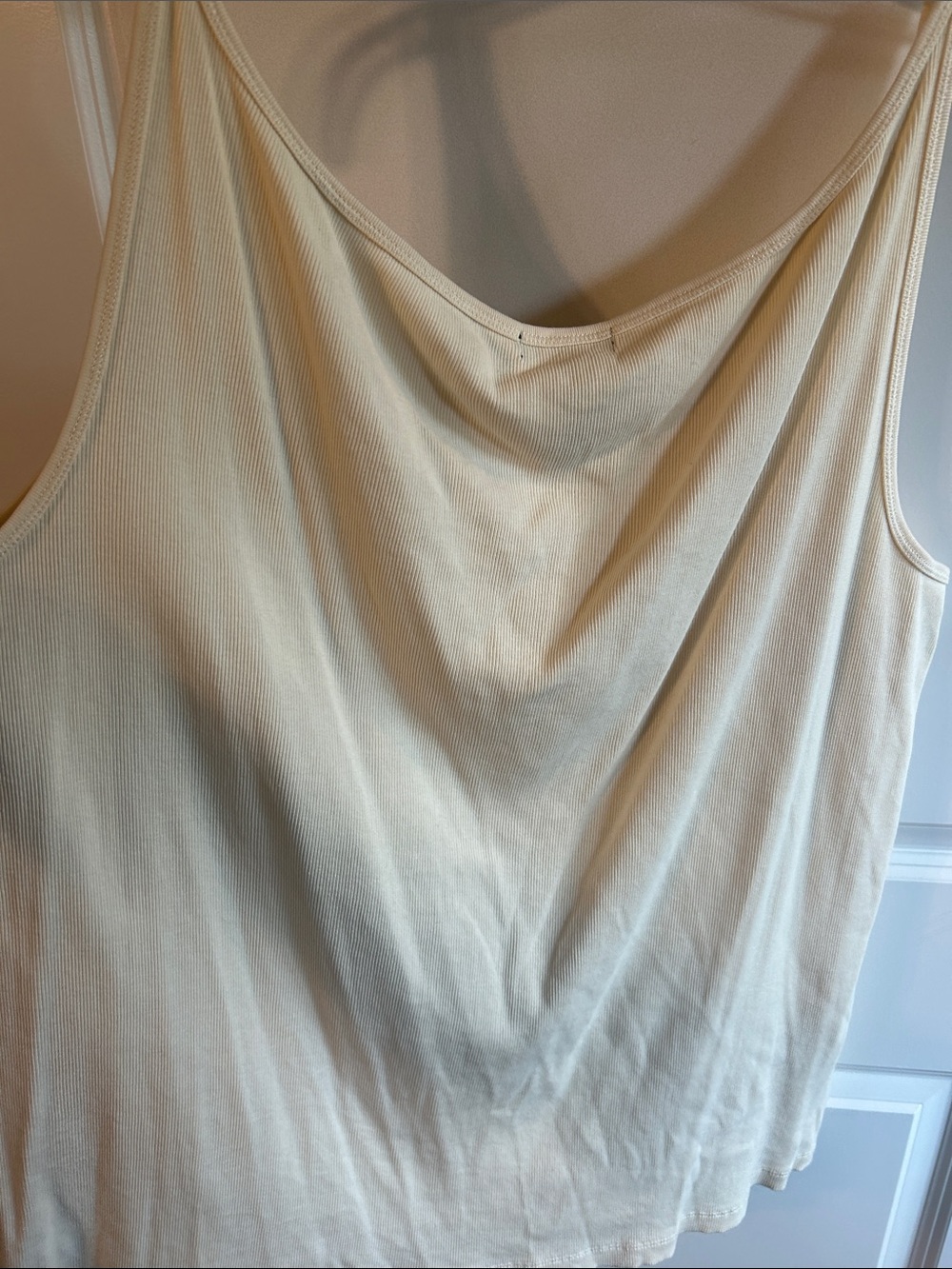 Lauren Jeans Co women’s cream tank - Picture 7 of 7